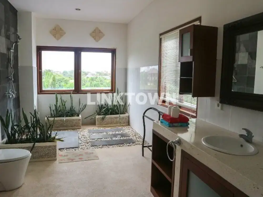 Dijual Tanah bonus Villa di Canggu Bali - Thumbnail 9