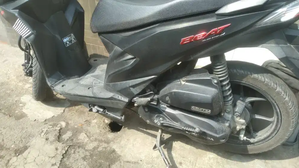Beat  FI 2024 duluxe   ,  mulus full ,mesin standaran