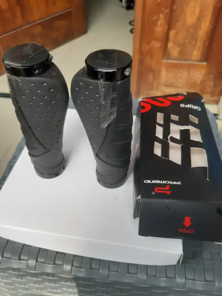 GRIF SEPEDA LIPAT DAN MTB