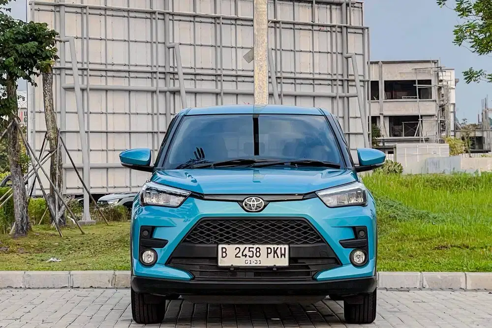 Toyota Raize G  1.2 CVT 2022 Biru Mika metalik Km 400 perak