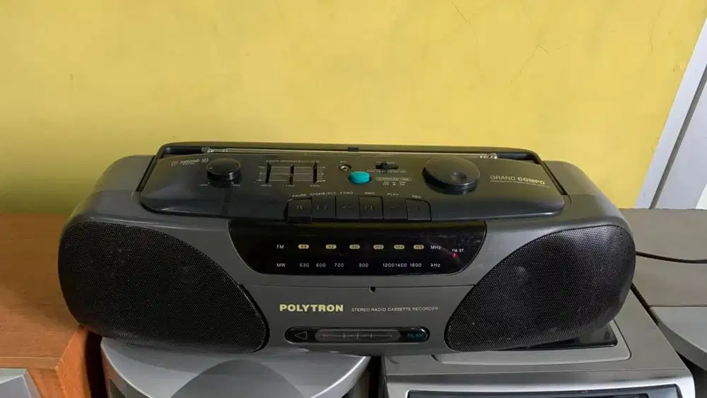 Minicompo POLYTRON