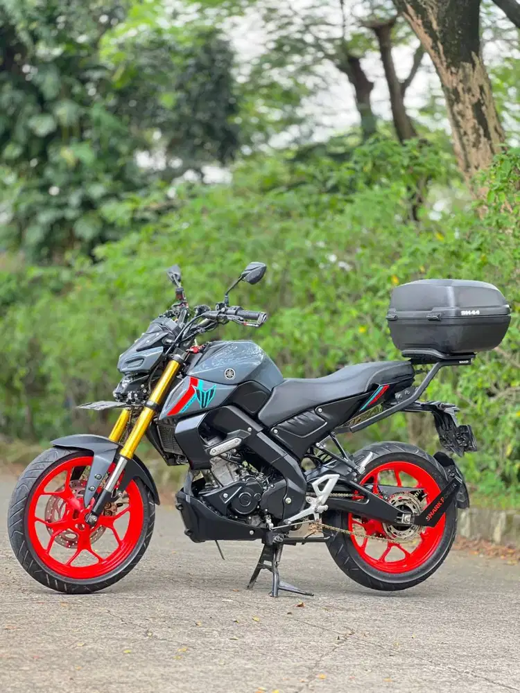 YAMAHA MT15 2021 GREY KM LOW PAJAK PANJANG SIAP GAS HARIAN