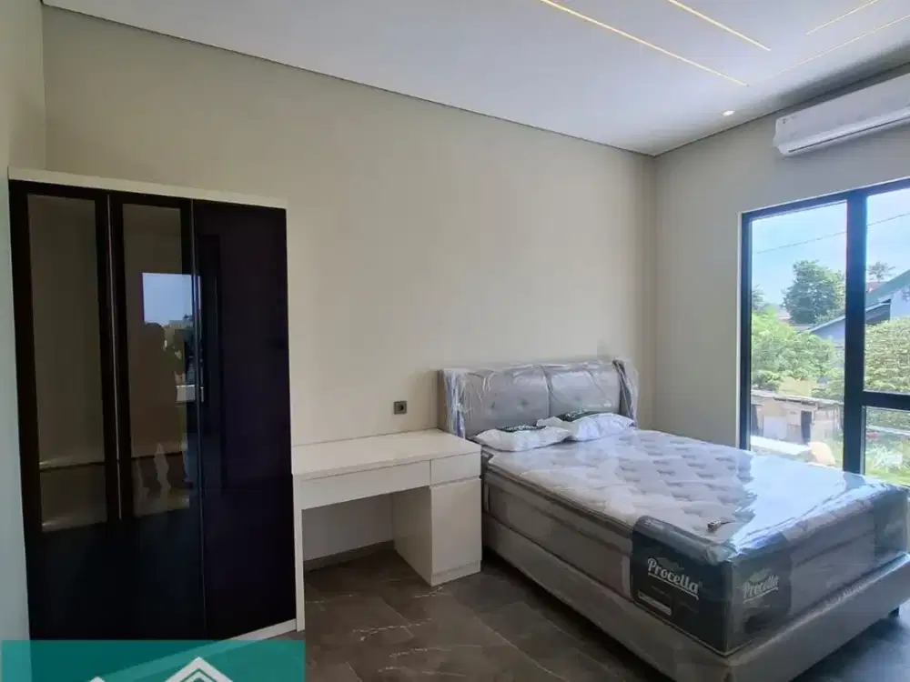 Jual Rumah Siap Huni  5 Kamar Dekat Stadion Maguwo, Furnish - Tinggal Datang Bawa Kopor