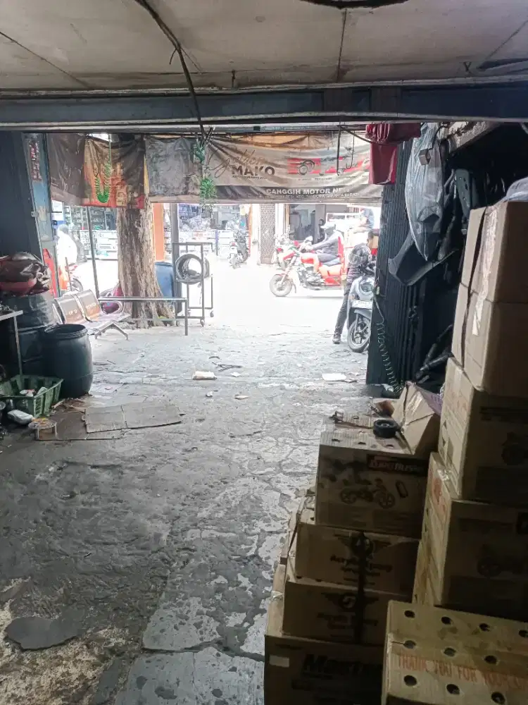 Dibutuhkan mekanik motor bengkel umum