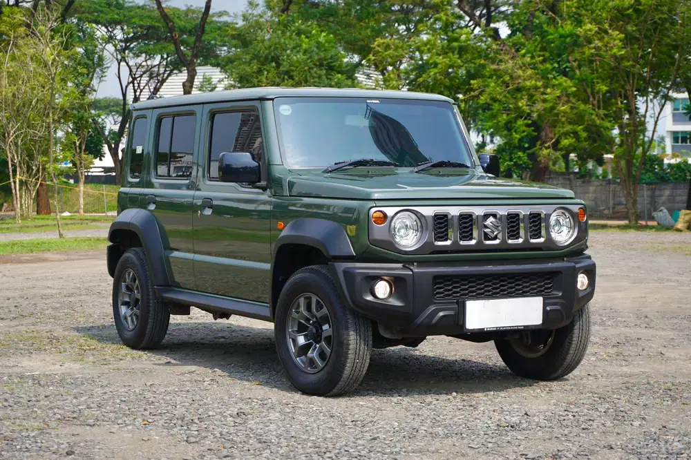 Suzuki Jimny 5-Doors 
SUV 4X4 2023 / 2024
