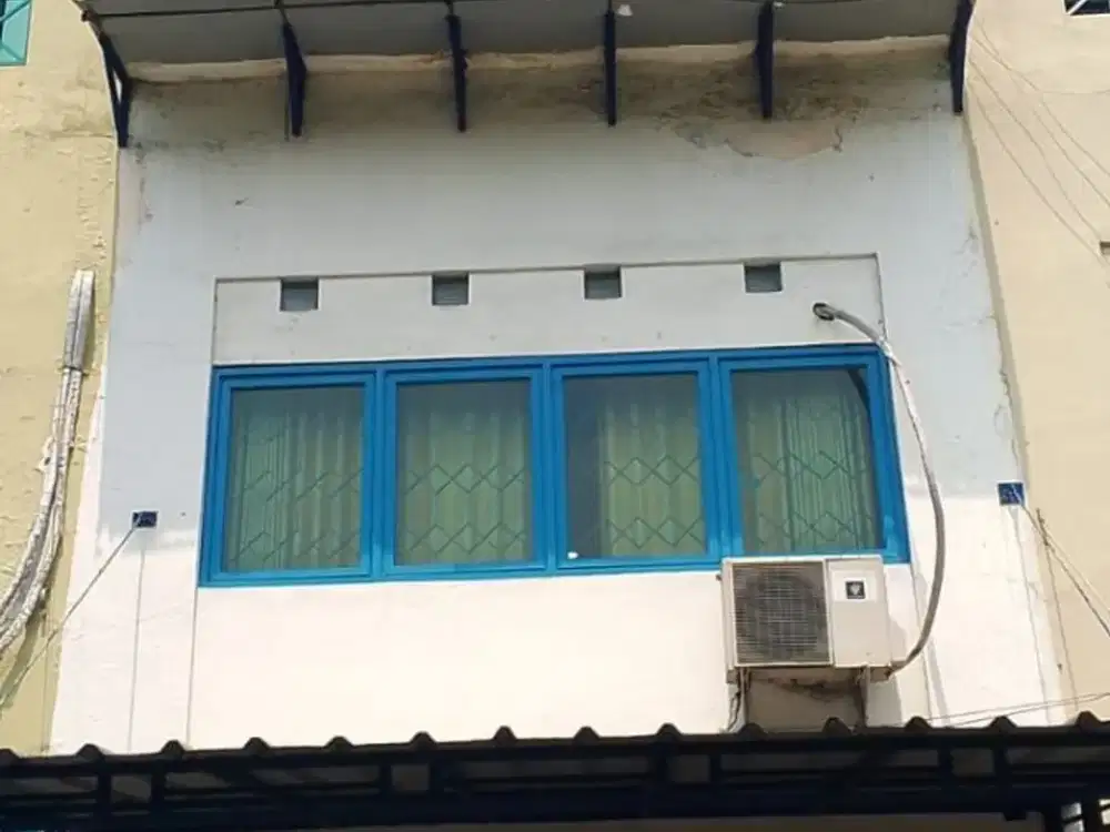 Dijual Ruko 3,5 Lantai Strategis di Daan Mogot Jakarta Barat