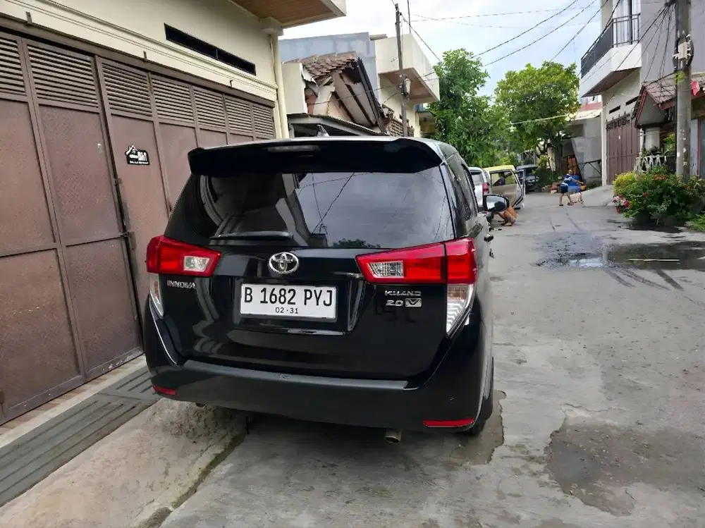 Toyota Kijang Innova Inova Reborn V AT Matic Tahun 2016 Hitam , 2018