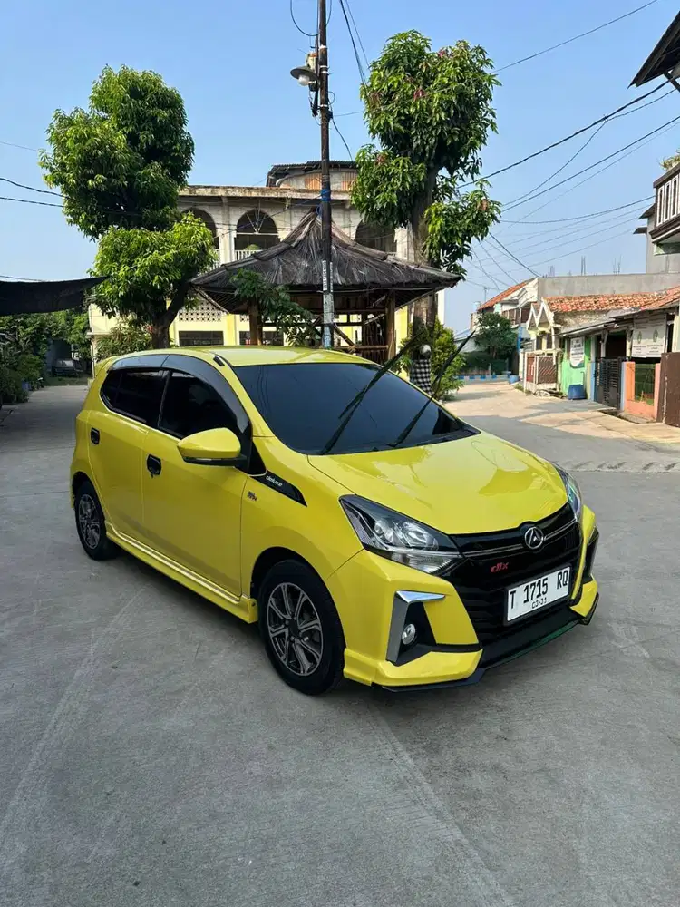 DI JUAL CEPAT AYLA R DELUXE 1.2 AT 2021