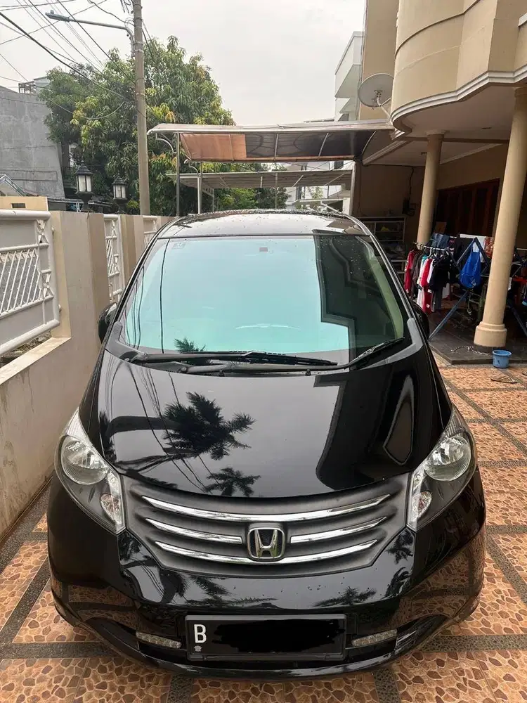 HONDA FREED E-PSD 2011 KONDISI SANGAT MULUS PLAT GENAP JAKARTA