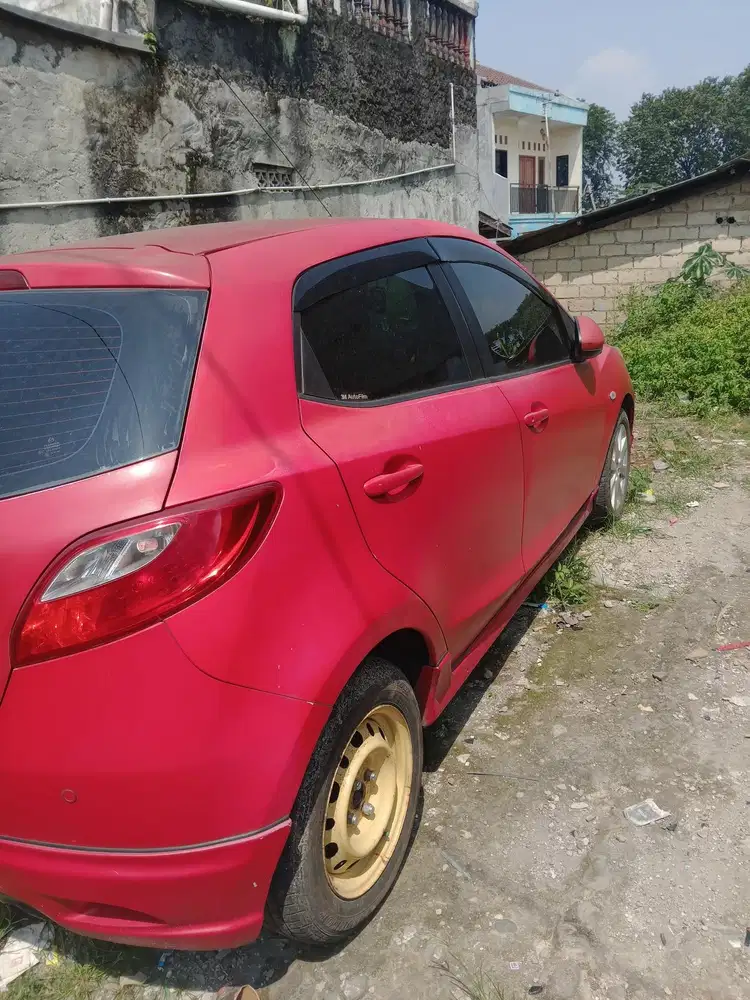 Mazda 2 2013 Bensin