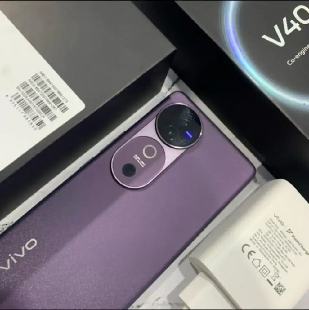 Vivo v40 5G original,minus ringan