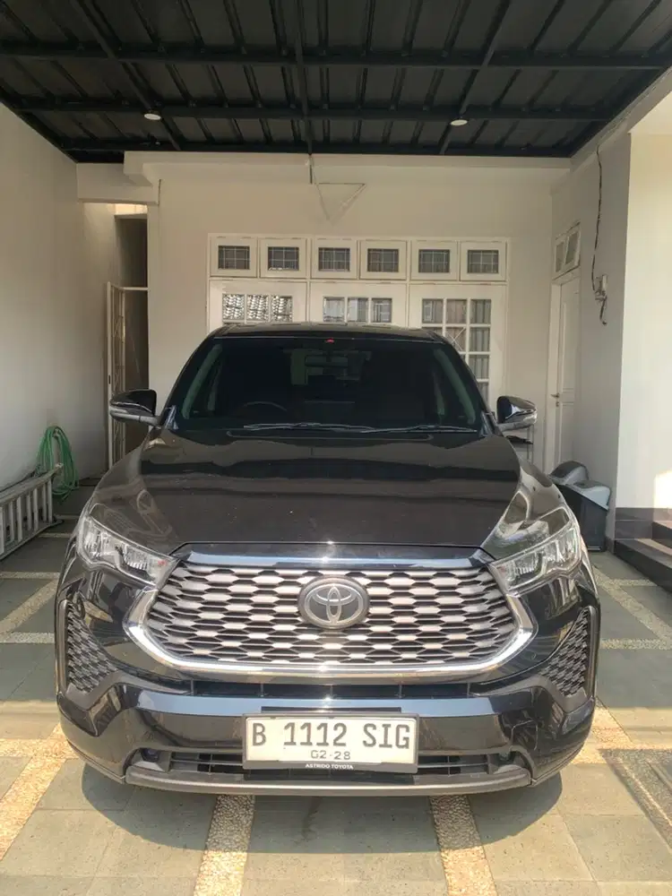 Toyota Kijang Innova 2023 Bensin