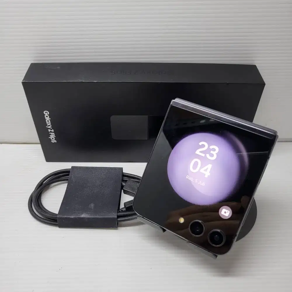 MULUS NO MINUS SAMSUNG GALAXY Z FLIP 5 5G 8/512 GRAPHITE RESMI SEIN FU