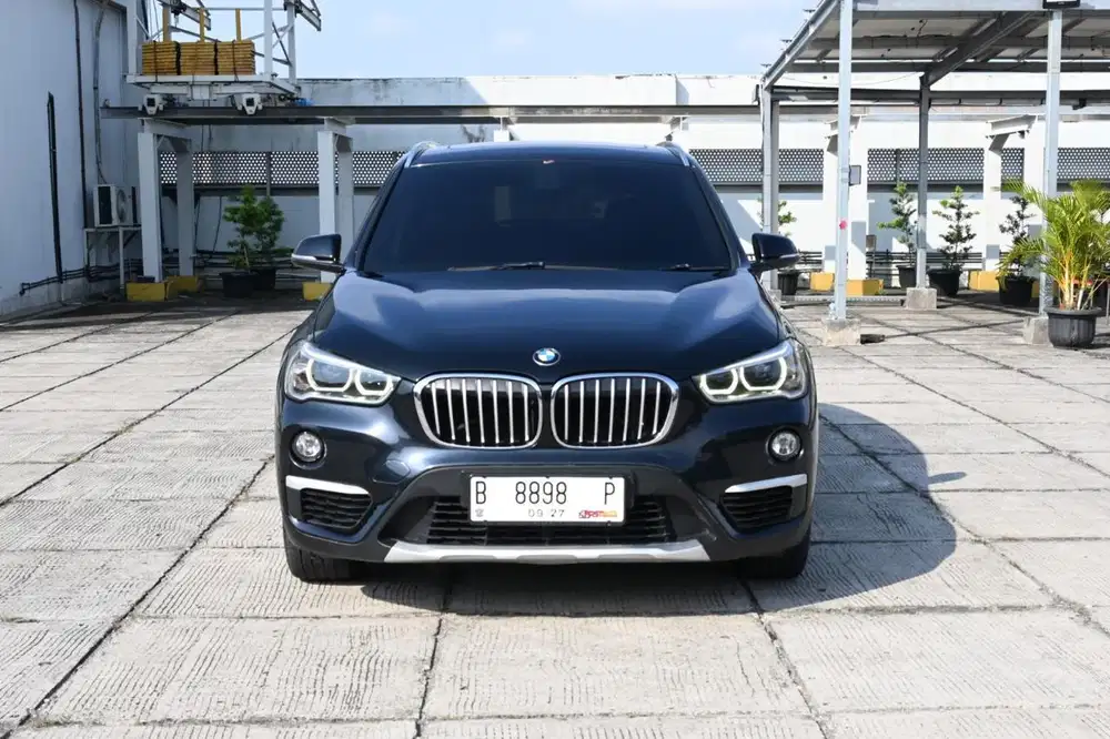 (TDP18jtan) BMW X1 F48 2017 Panoramic