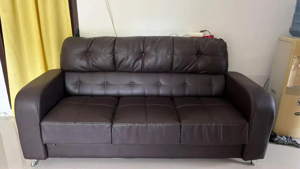 Sofa Kulit bekas seperti baru