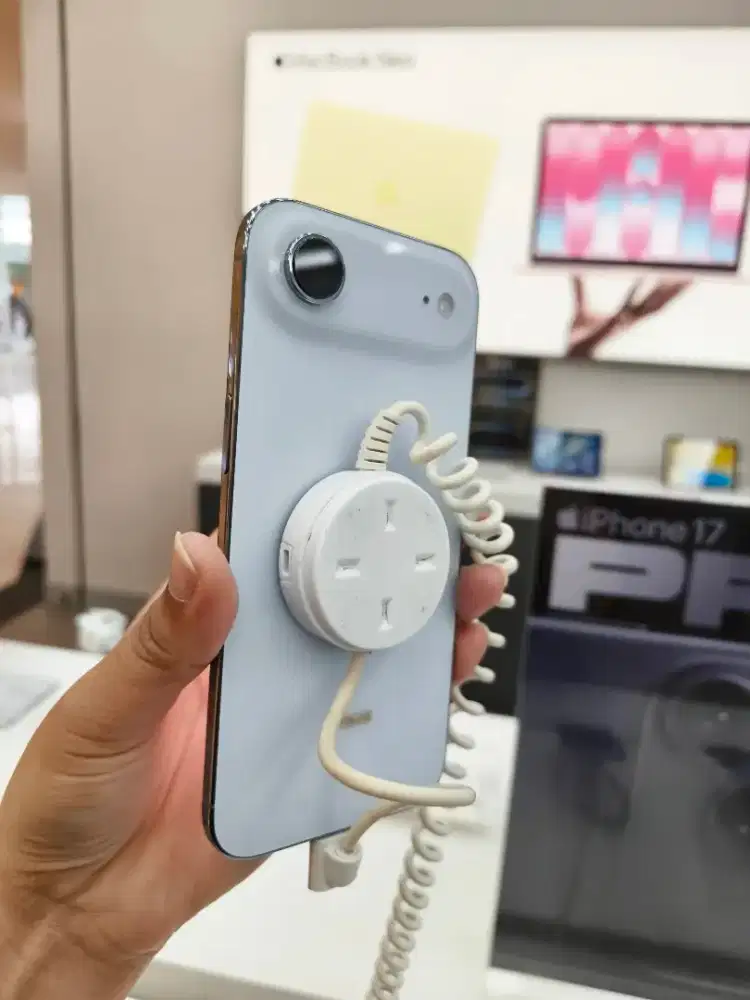 CICILAN IPHONE AIR 256 GB PROMO BUNGA 0%