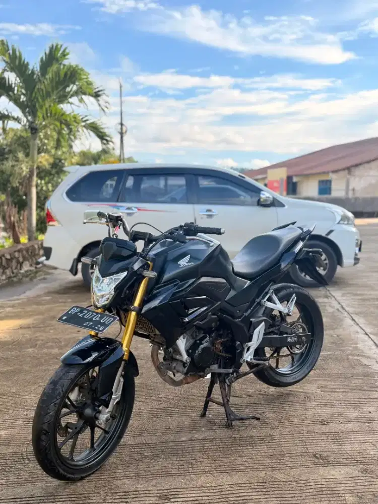 CB 150  LED 2022