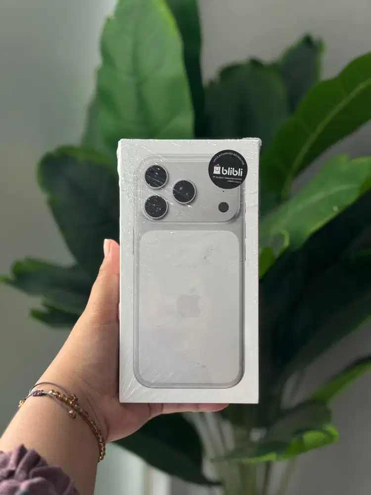 New iPhone 17 Pro 256 Silver