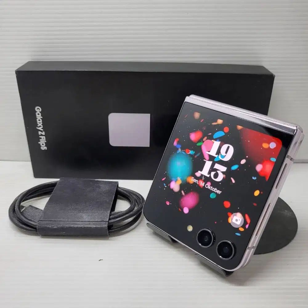 TERMURAH! SAMSUNG GALAXY Z FLIP 5 5G 8/256 LAVENDER FULLSET NO MINUS B