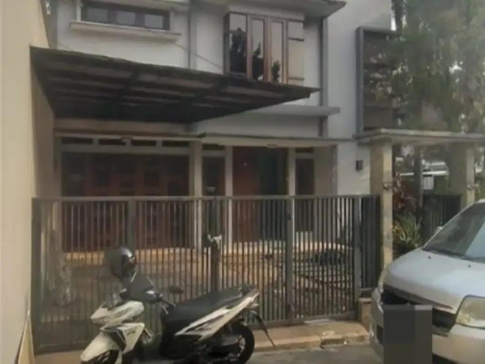 Dijual Rumah 2 Lantai di Cilandak, Jakarta Selatan
