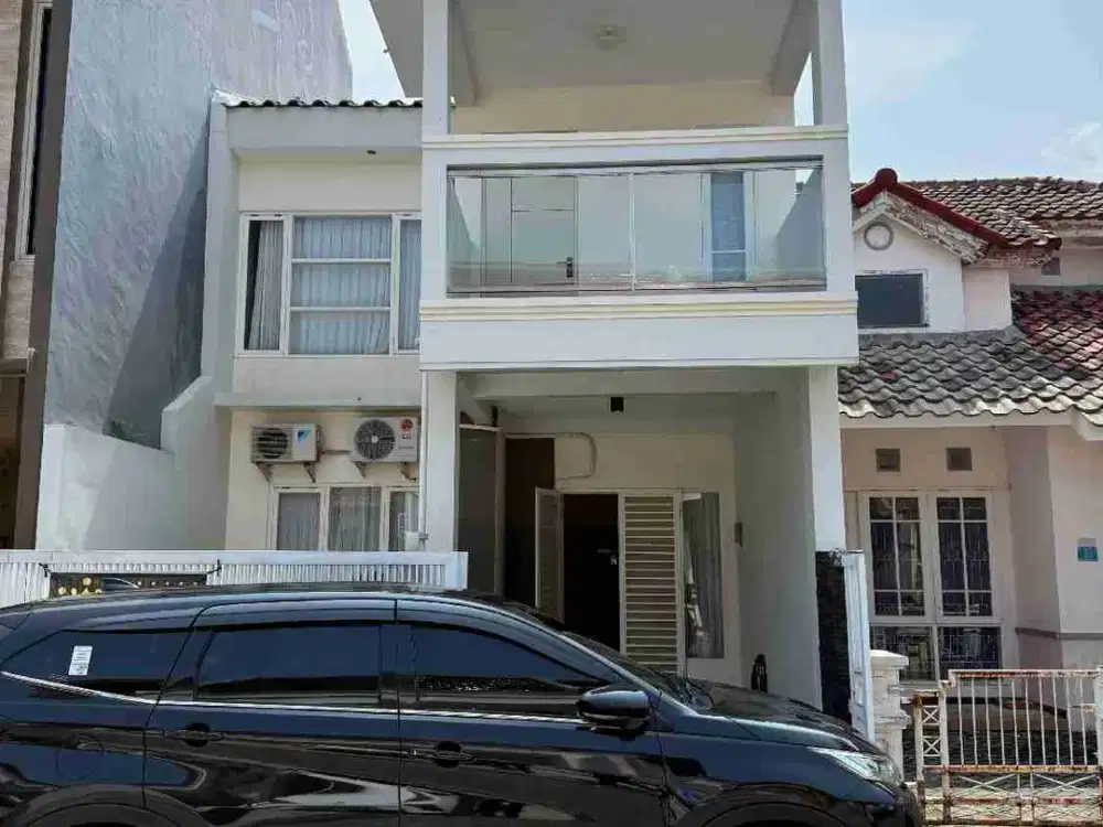 Disewakan furnish Rumah Pakuwon City taman mutiara baru gress, Surabaya timur
