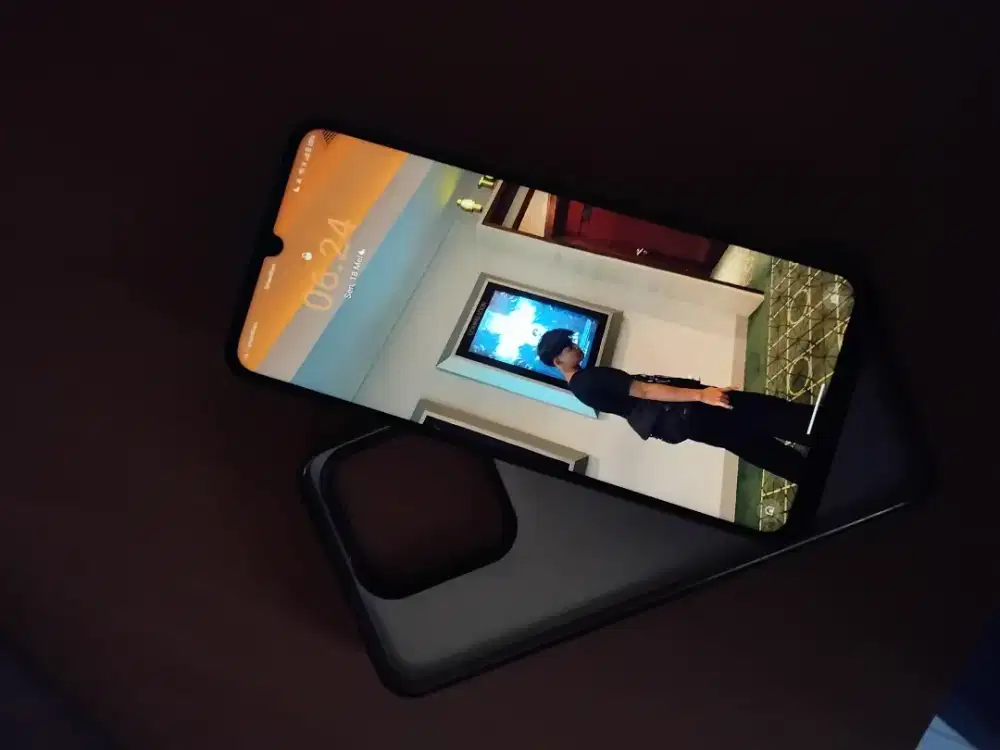 dijual hp realme nego tipis pemakaian 1 tahun