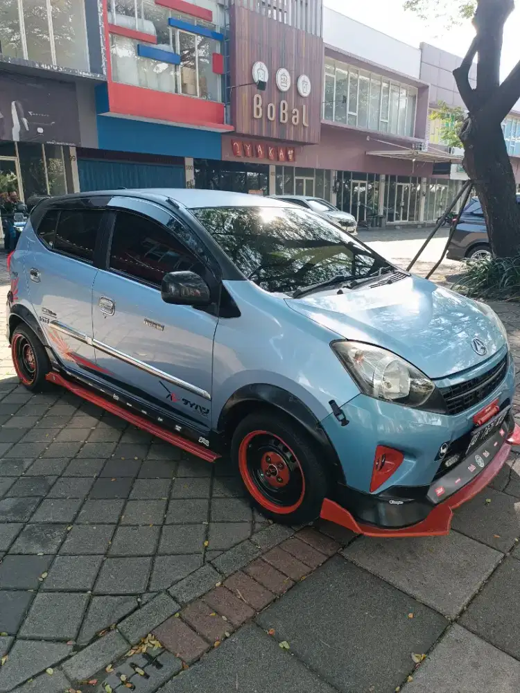 Daihatsu Ayla 1.0 M/MT 2014