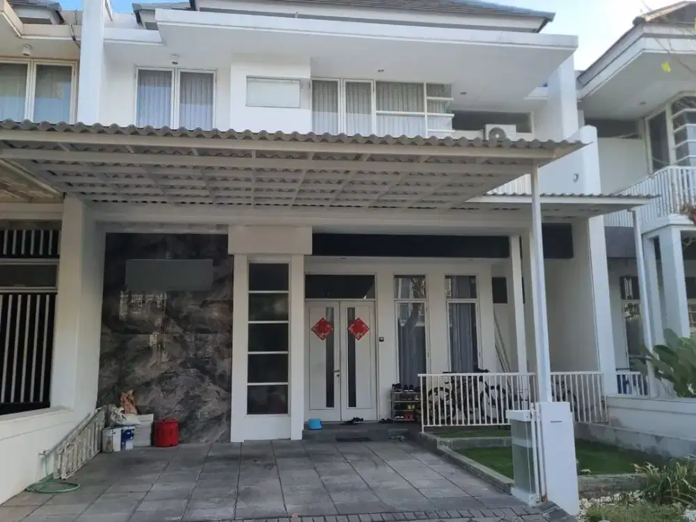Dijual Rumah Modern Minimalis Royal Residence Wiyung