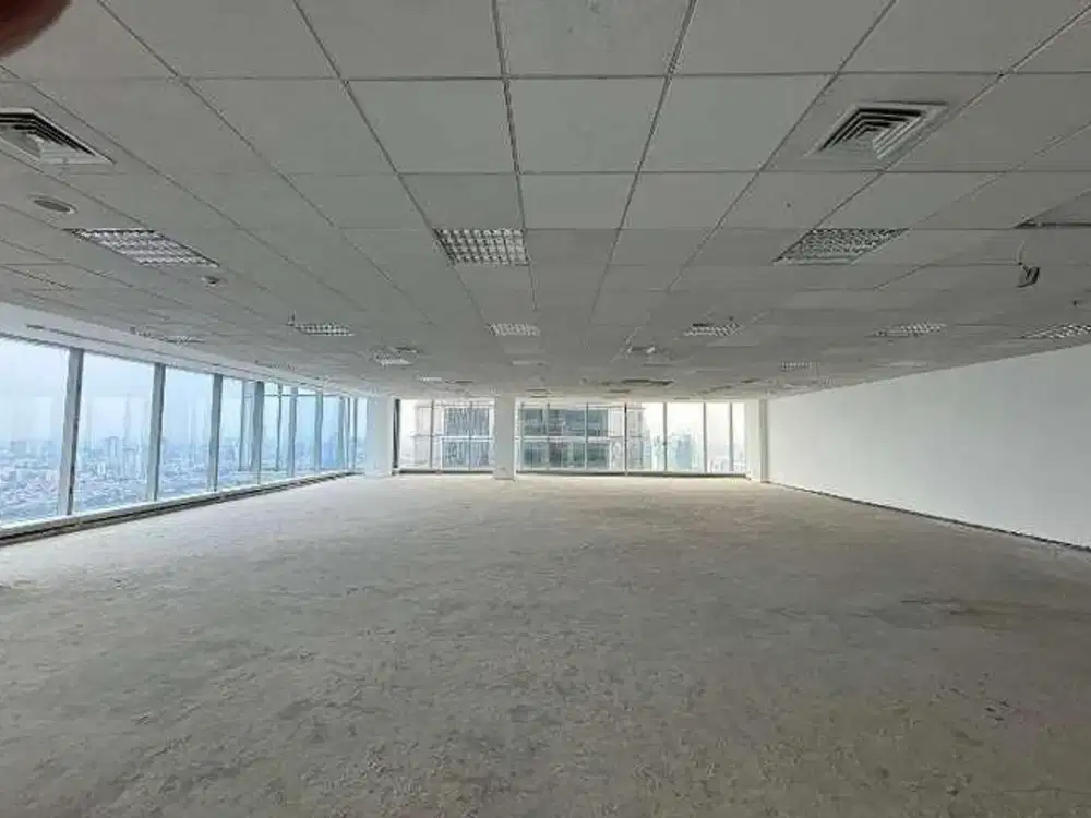 CYBER 2 TOWER OFFICE SPACE UK 322 SQM BARE CONDITION HIGH FLOOR