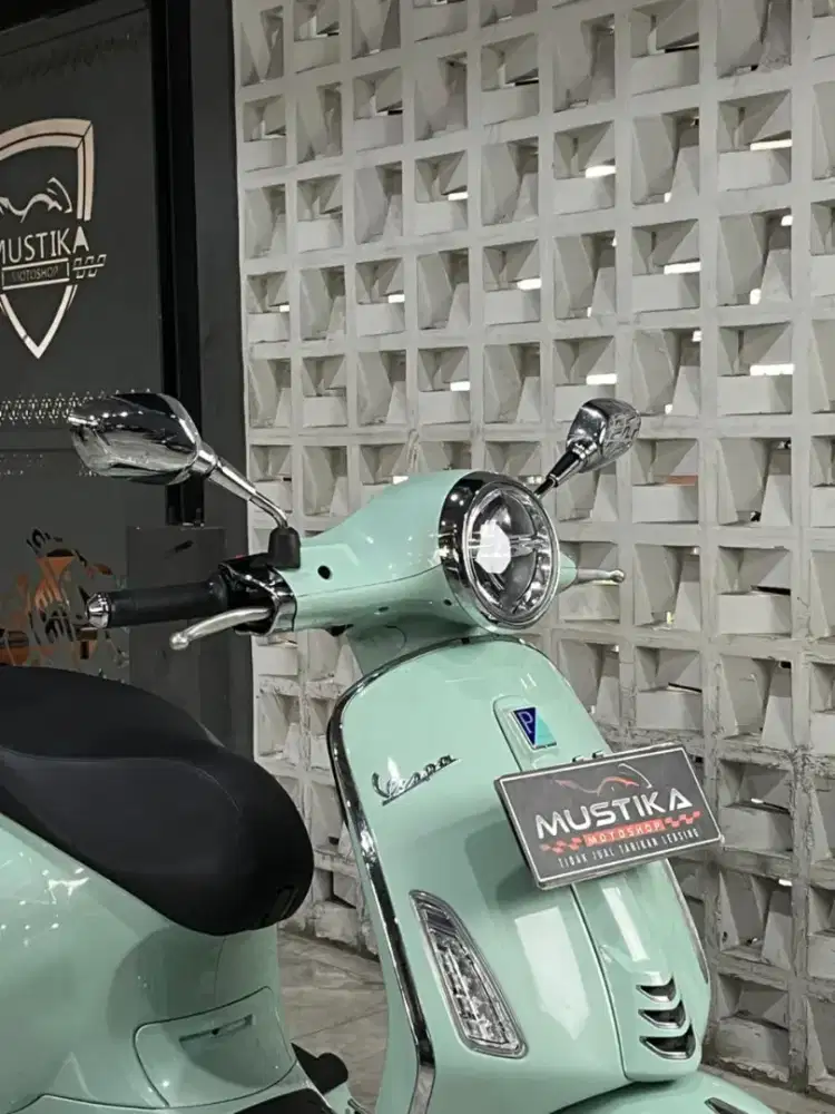 VESPA PRIMAVERA 150ABS 2024 - Chintia Mustika