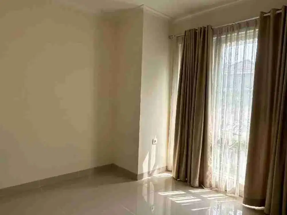 Disewakan Cepat Rumah Cluster Thomson Gading Serpong