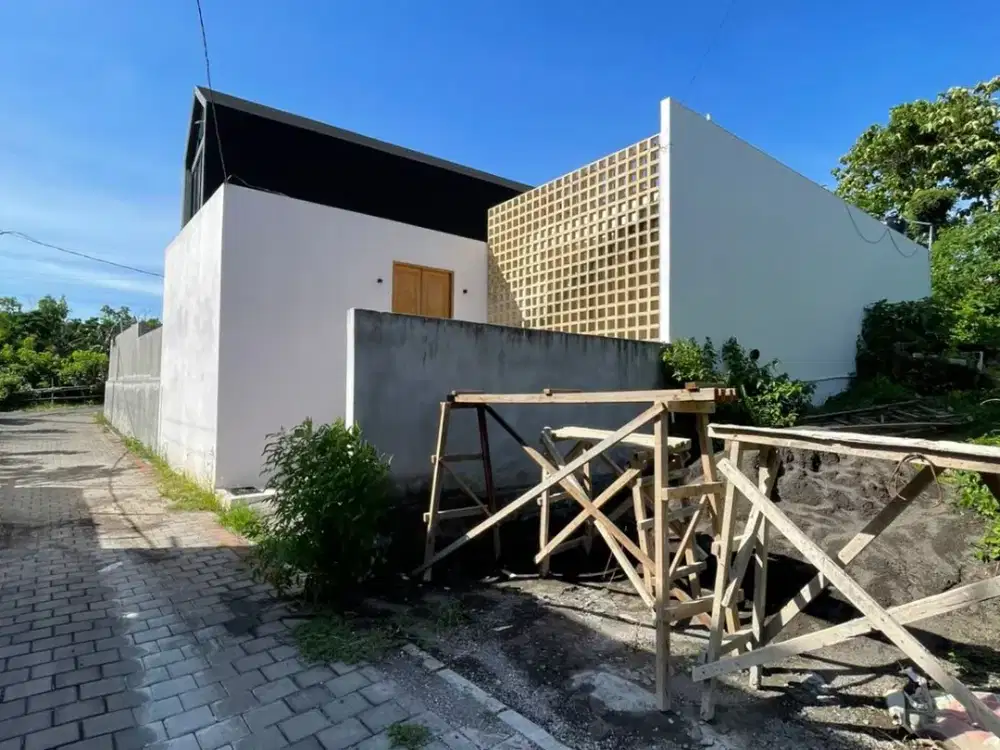 Small Plot Of Land 1,75 Are Leased For 23 Years in Nusa Dua