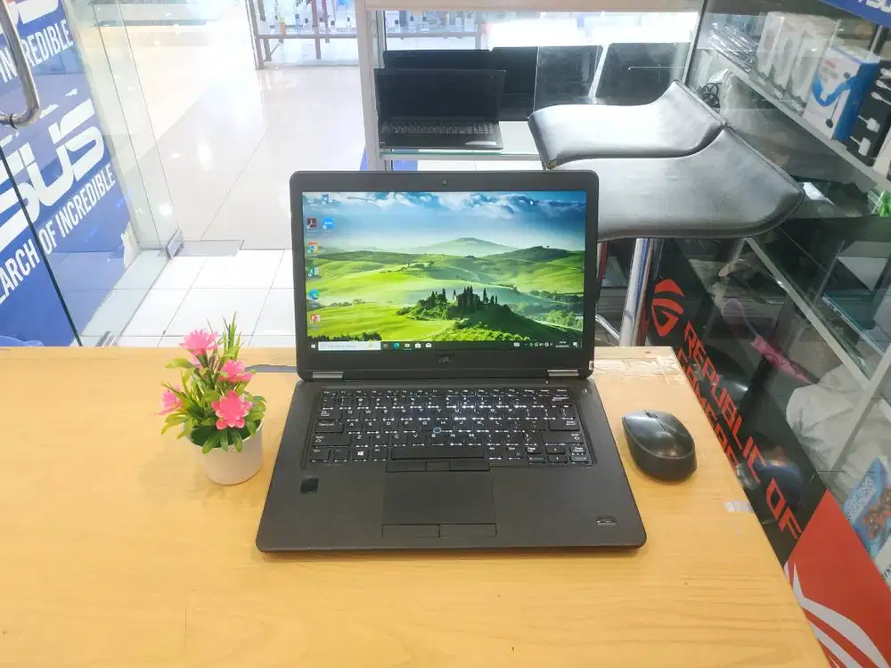 LAPTOP DIJUAL DELL LATITUDE E7450 CORE i7 RAM 8GB