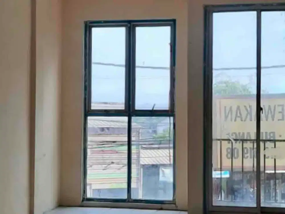 Disewakan Ruko 2 Lantai Pinggir Jalan Cisauk – Cocok Untuk Minimarket, Bisa Gabung 2 Unit