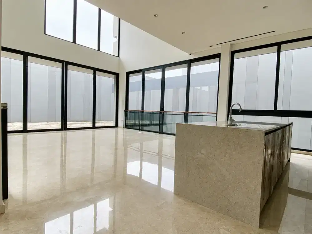 Rumah Mewah NavaPark Kawasan Paling Elite di BSD  LT 495 LB 545 Private Lift