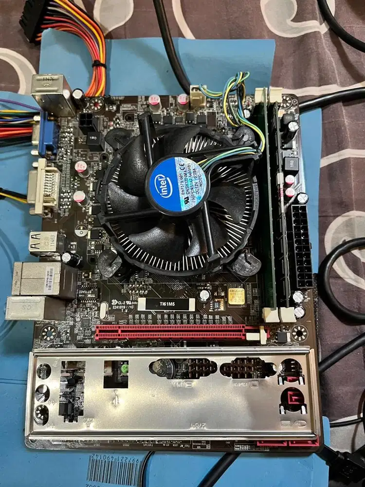 otherboard H61 + i3 3220 processor + ram 4GB ddrr3