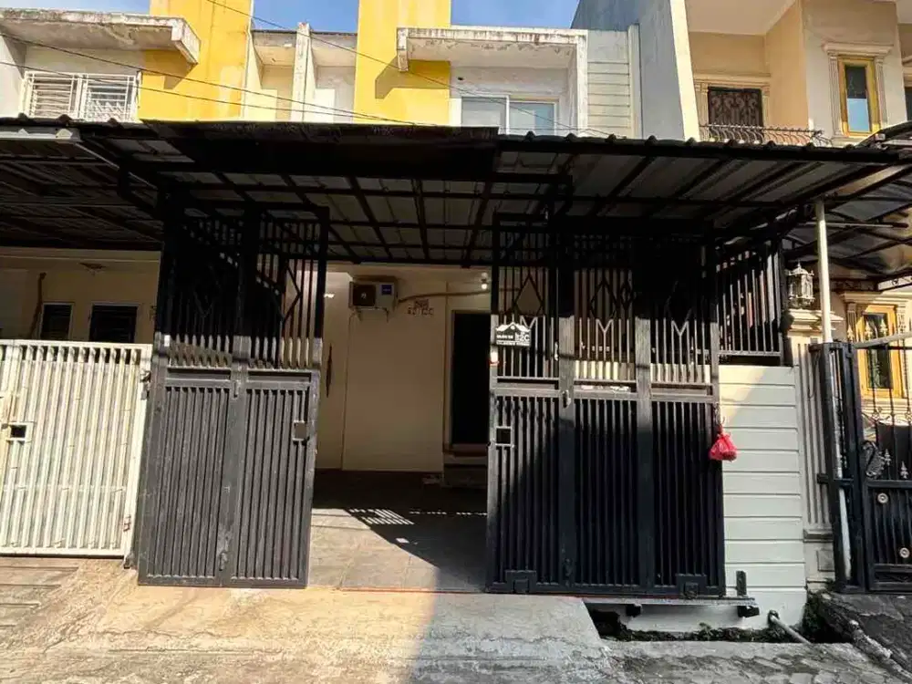 Dijual Rumah murah 2 lt 6 x 13 m2 di Kali Deres Permai SHM timur ada 3+1 kt 2 km semi furniture carport 2 mobil, row jln 2 mobil. Ayo survey & nego yuk !!