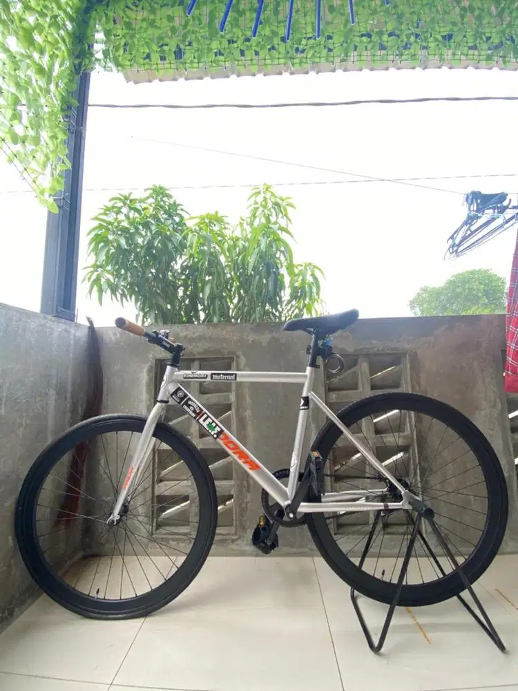 Fixie pandora abu abu
