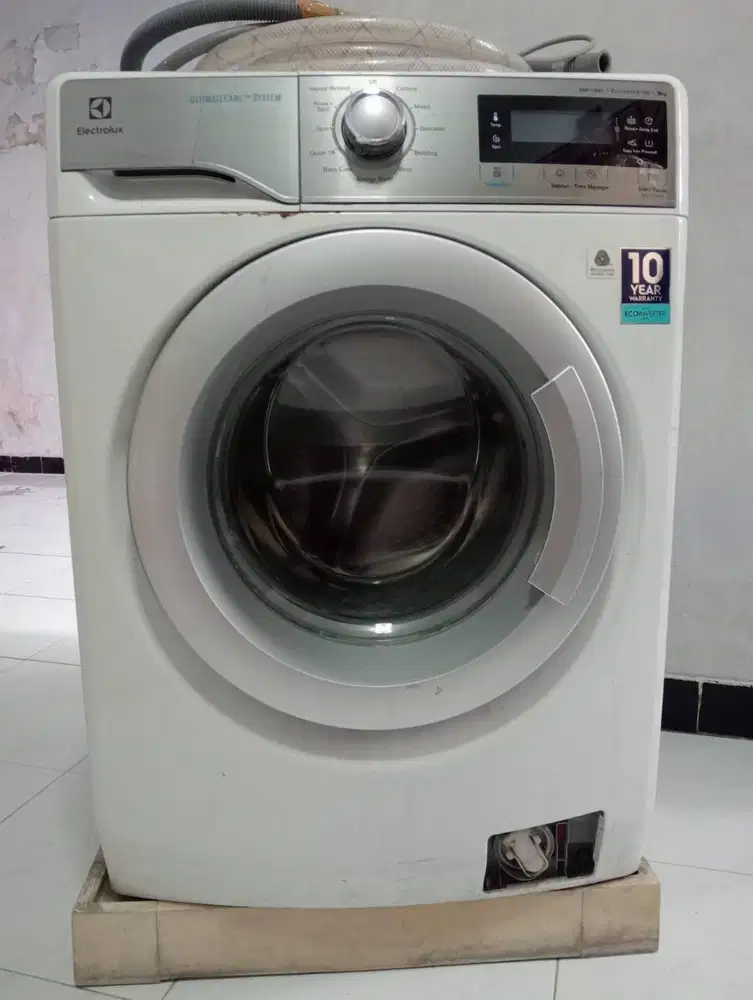 Mesin Cuci Electrolux EWF12933