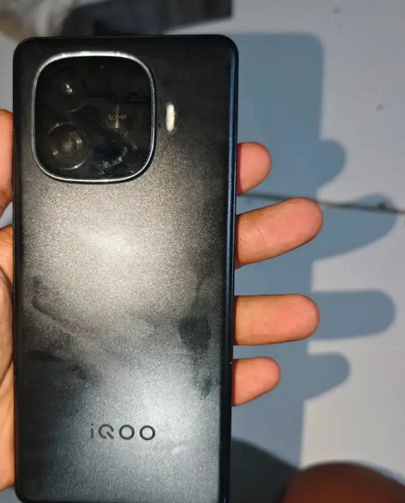iqoo z9 Lock vivo Hp only