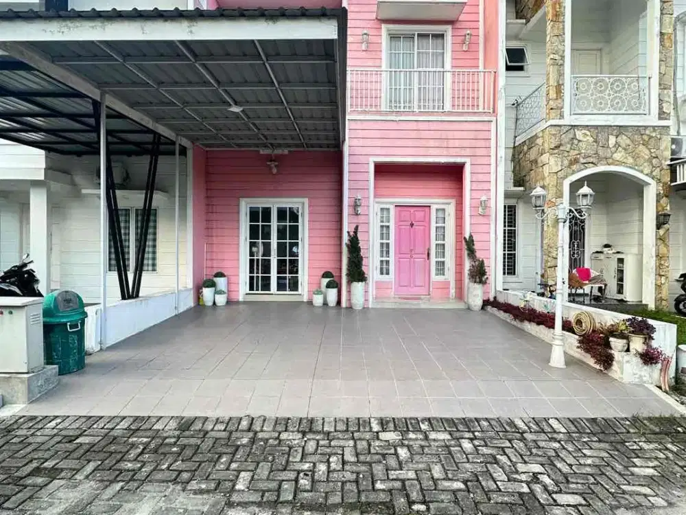 RUMAH CANTIK DALAM KOMPLEK JLN FLAMBOYAN