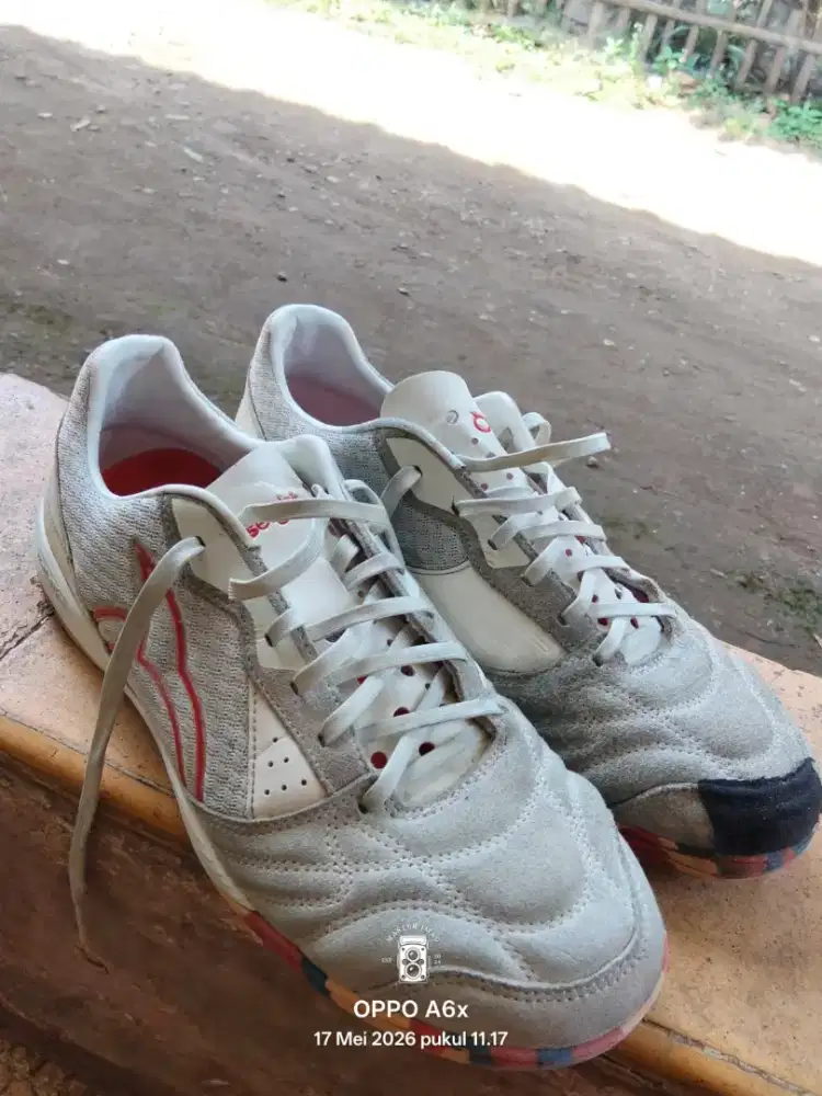 Sepatu futsal Ortus jogosala