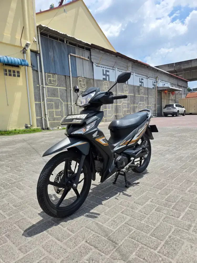Honda New Supra X 125 CW Hitam 2023