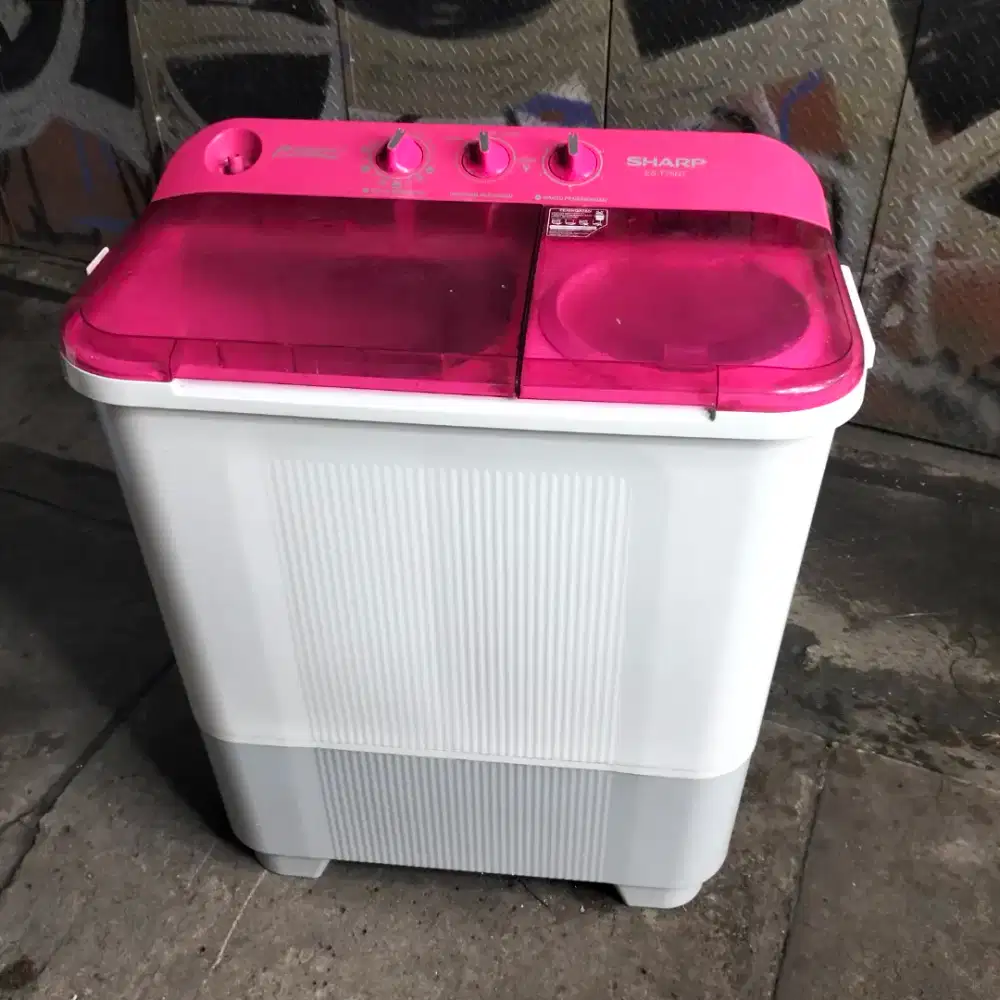 Bismillah semoga laku jual mesin cuci merk SHARP ukrn 8kg kndsi normal