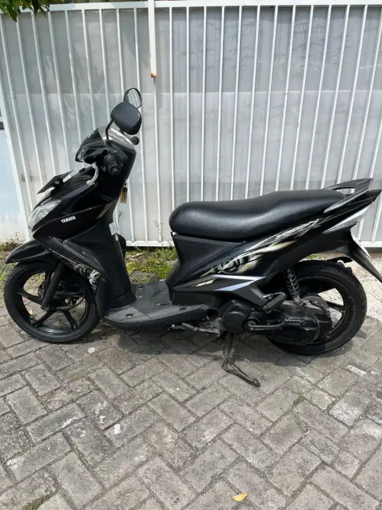 Yamaha XEON 2012
