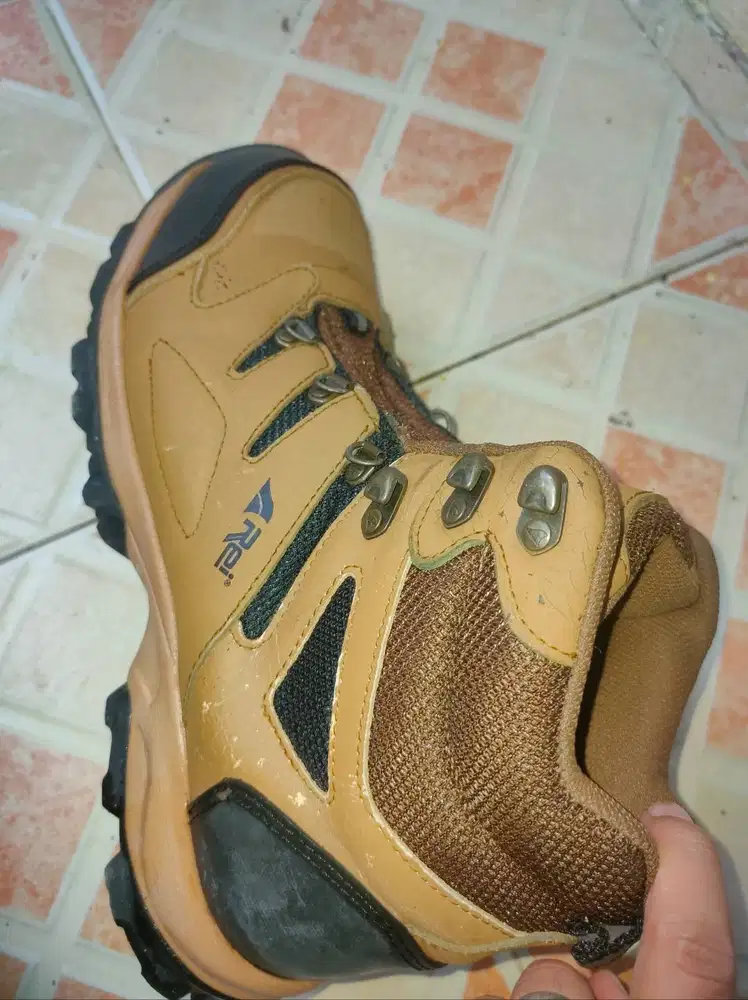 Hiking Boots Arei Arkansas