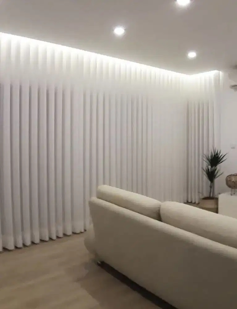 Pasang gordyn gorden murah vertikal roll blind jasa wallpaper dinding