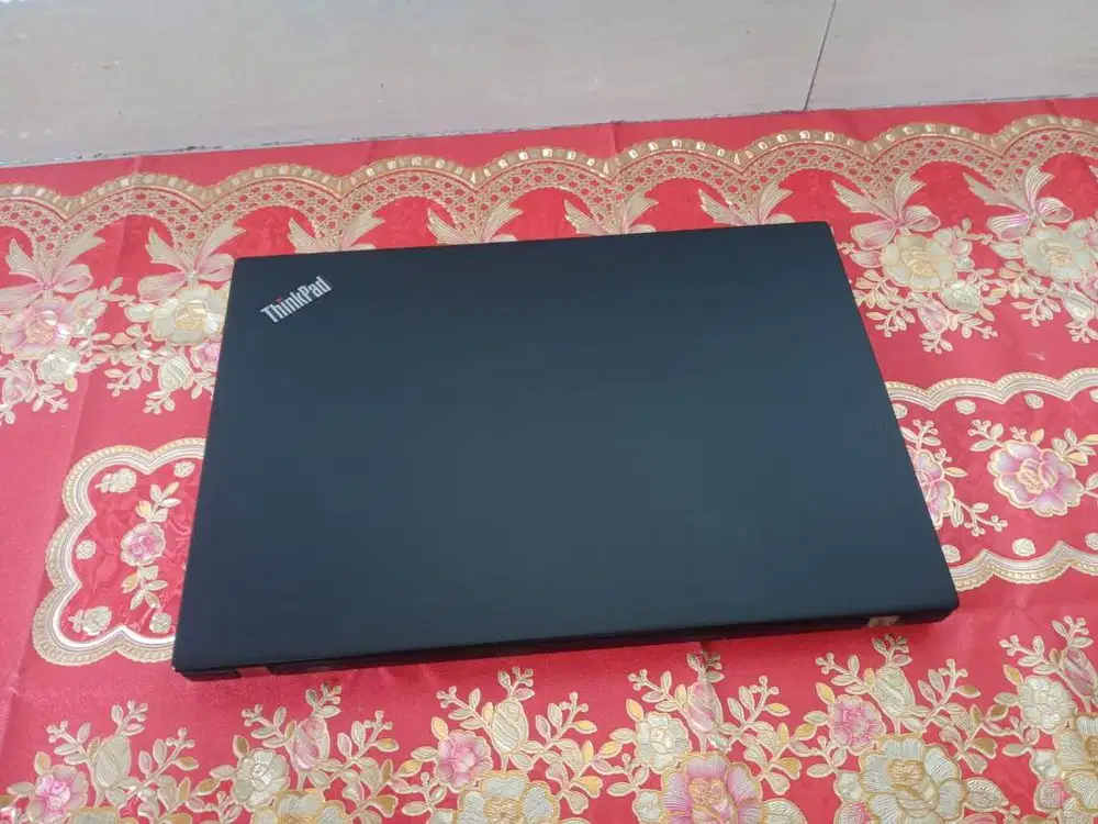Lenovo Thinkpad X390 Core i5 gen 8