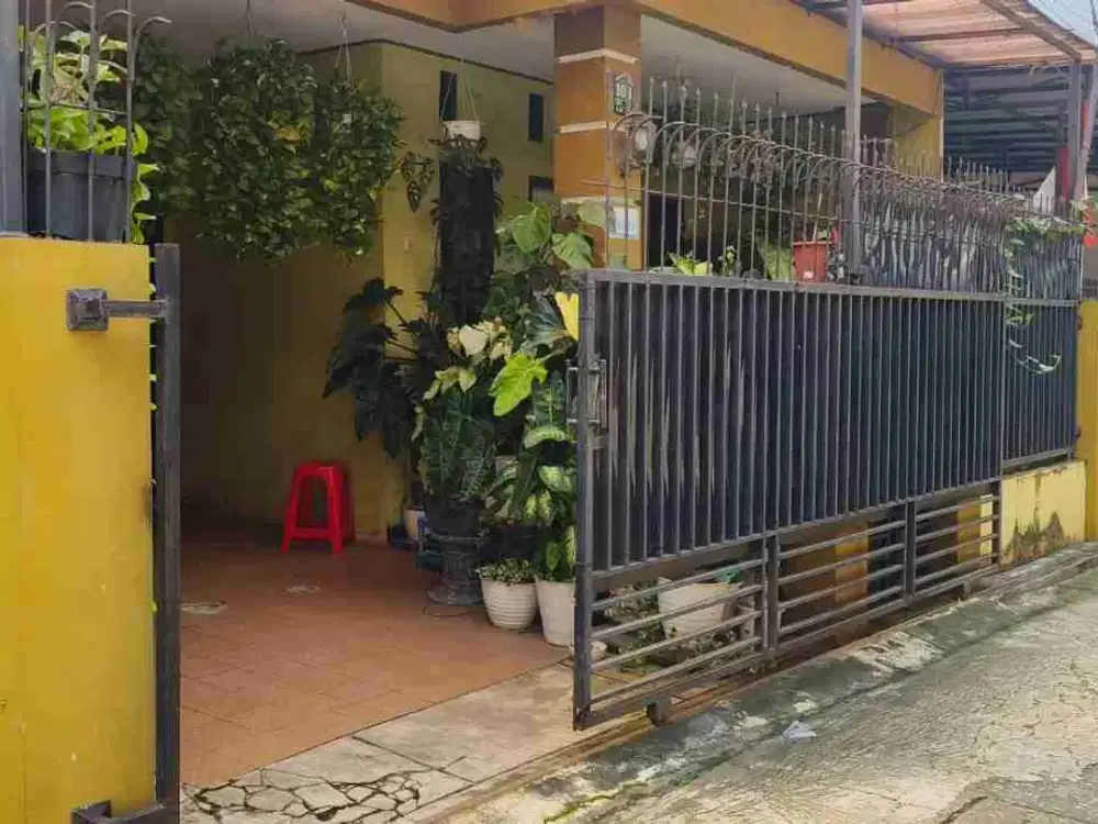 rumah shm siap huni di Bintara 9