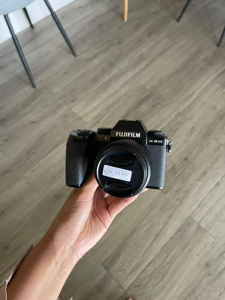 KAMERA FUJIFILM X-S10 + KIT